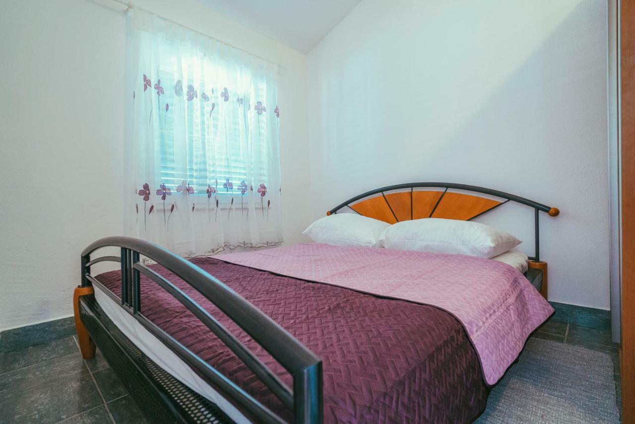 Villa Relax 벨리키 드르베닉 외부 사진